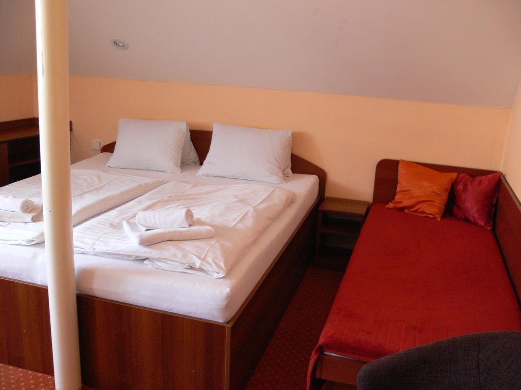 Penzion Oaza Luhačovice Exterior foto